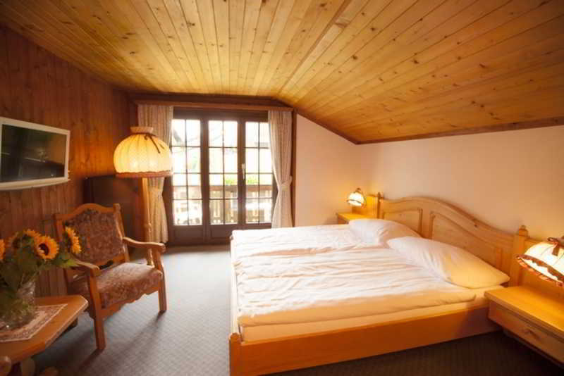 Hotel Aux Mille Etoiles Salvan Ngoại thất bức ảnh